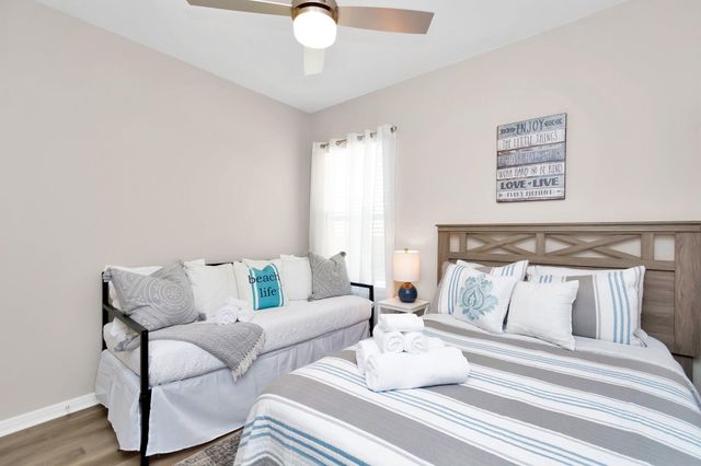 5322 Avenue K, Galveston, TX 77551