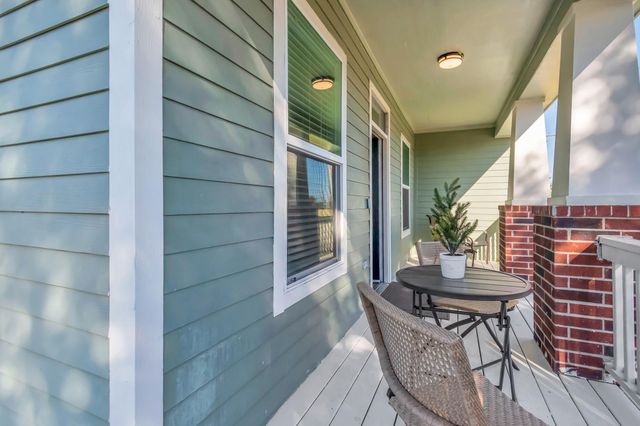 5322 Avenue K, Galveston, TX 77551