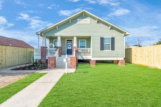 5322 Avenue K, Galveston, TX 77551