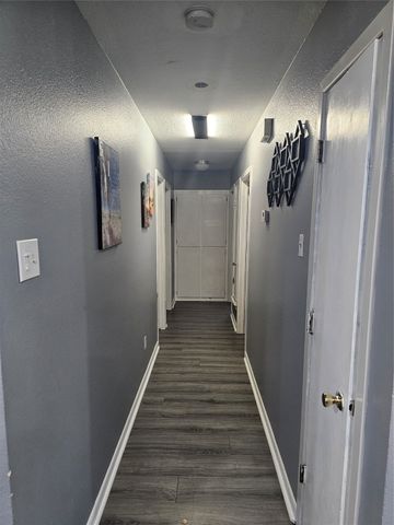 208 N Ellis Street, Lancaster, TX 75146