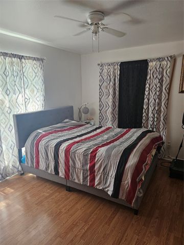 208 N Ellis Street, Lancaster, TX 75146