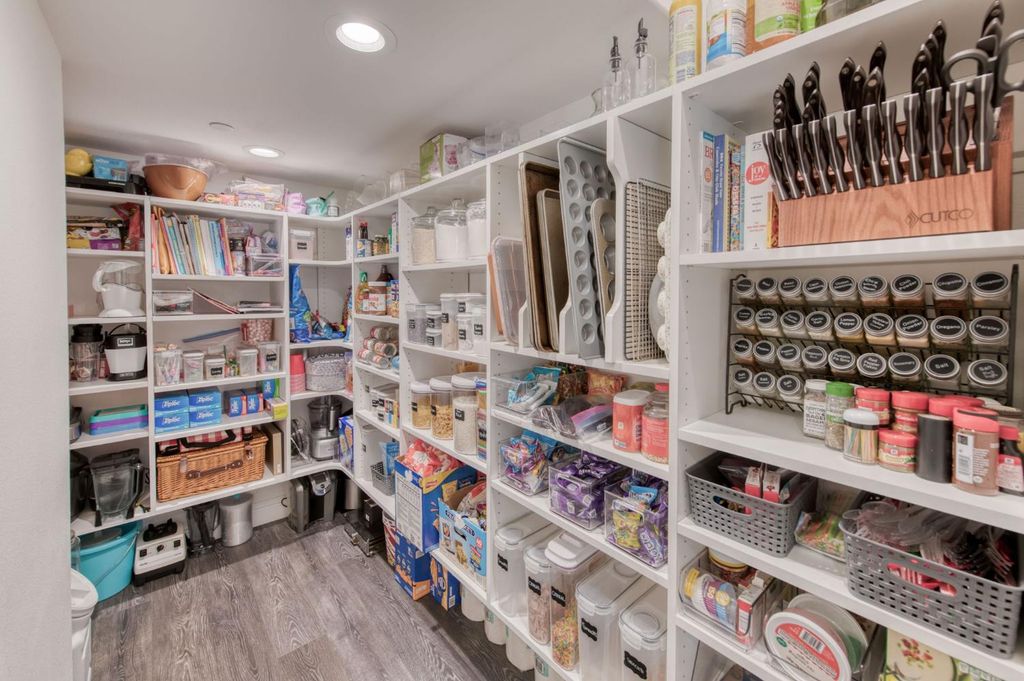 Image 26 of property listing at 273 Meridian Avenue, Madera, CA 93636