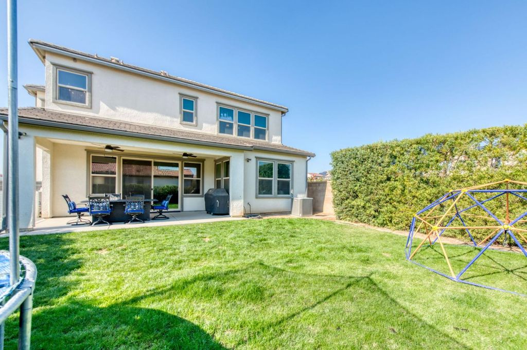 Image 45 of property listing at 273 Meridian Avenue, Madera, CA 93636