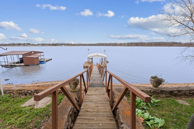 1014 Red Bud Drive, Grove, OK 74344