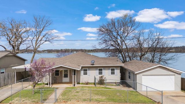 1014 Red Bud Drive, Grove, OK 74344