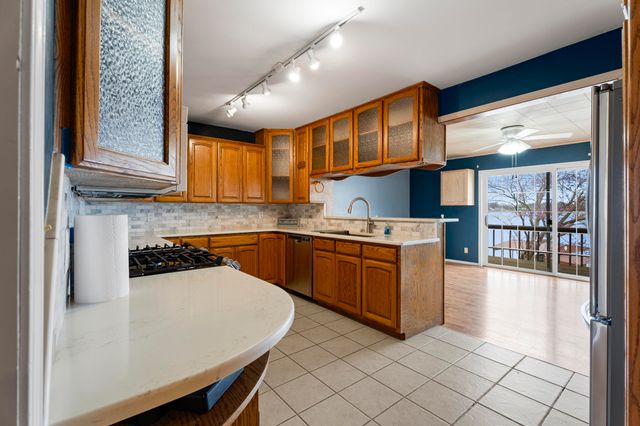 1014 Red Bud Drive, Grove, OK 74344