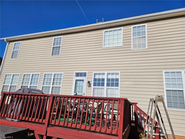 108 Olde Salem Drive, Jamestown, NC 27282