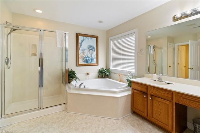 108 Olde Salem Drive, Jamestown, NC 27282