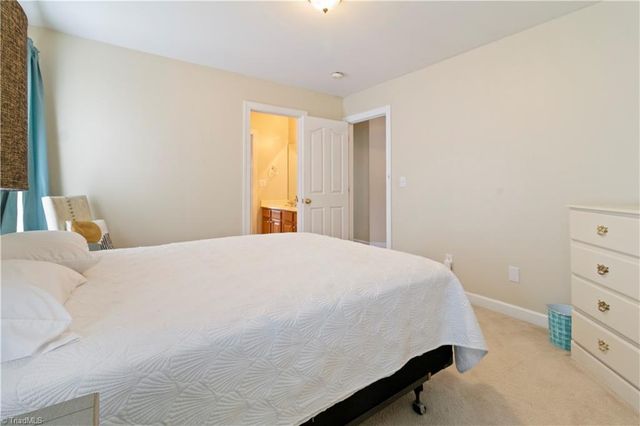 108 Olde Salem Drive, Jamestown, NC 27282