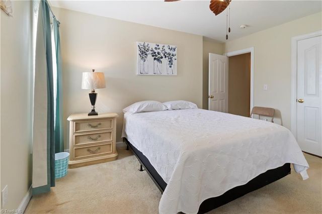 108 Olde Salem Drive, Jamestown, NC 27282