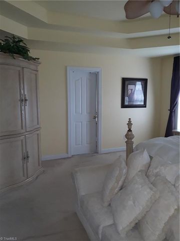 108 Olde Salem Drive, Jamestown, NC 27282