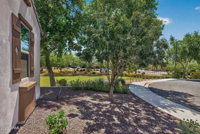 16118 W CAMERON Drive, Surprise, AZ 85379