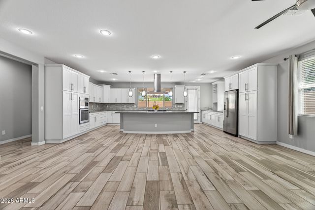 16118 W CAMERON Drive, Surprise, AZ 85379