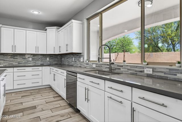 16118 W CAMERON Drive, Surprise, AZ 85379