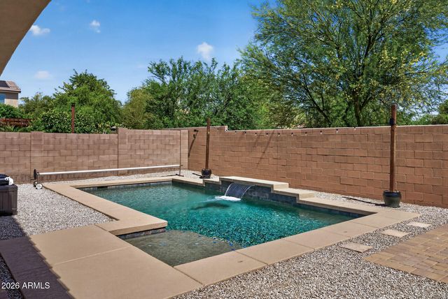 16118 W CAMERON Drive, Surprise, AZ 85379