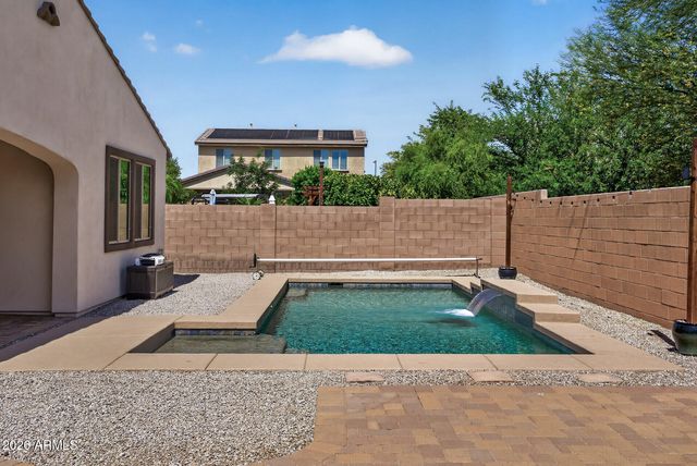 16118 W CAMERON Drive, Surprise, AZ 85379