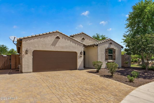 16118 W CAMERON Drive, Surprise, AZ 85379