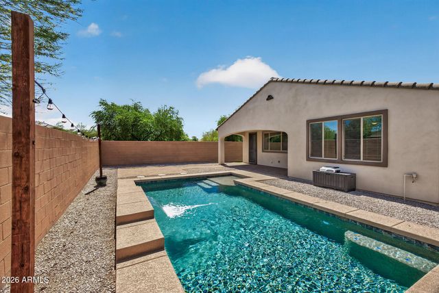 16118 W CAMERON Drive, Surprise, AZ 85379