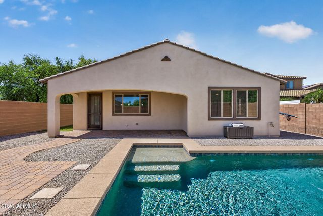 16118 W CAMERON Drive, Surprise, AZ 85379