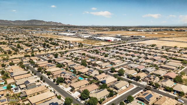 16118 W CAMERON Drive, Surprise, AZ 85379