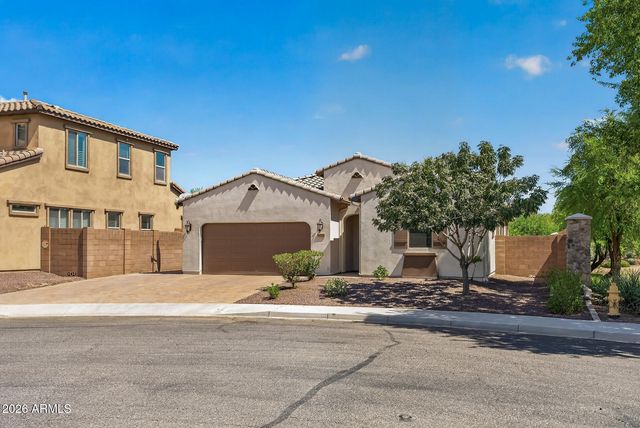 16118 W CAMERON Drive, Surprise, AZ 85379