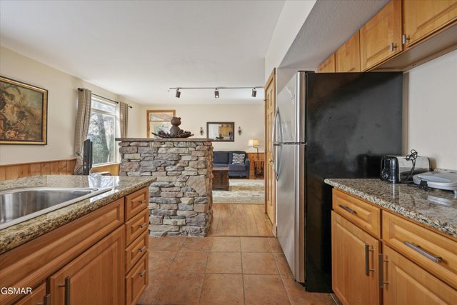 830 Golf View Boulevard, Pigeon Forge, TN 37863