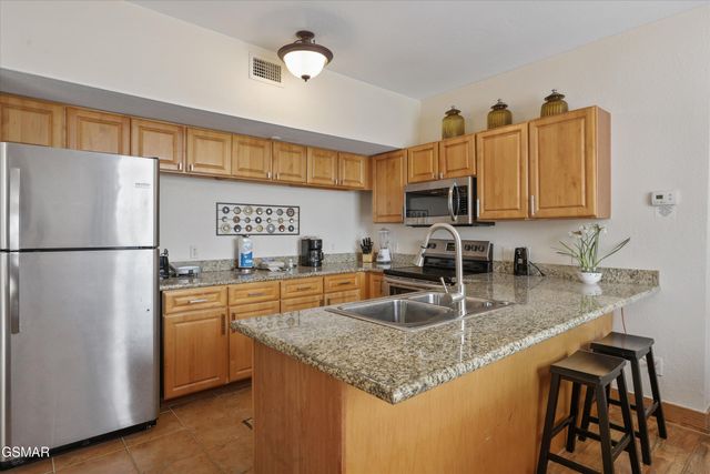 830 Golf View Boulevard, Pigeon Forge, TN 37863