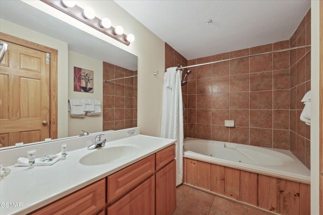 830 Golf View Boulevard, Pigeon Forge, TN 37863