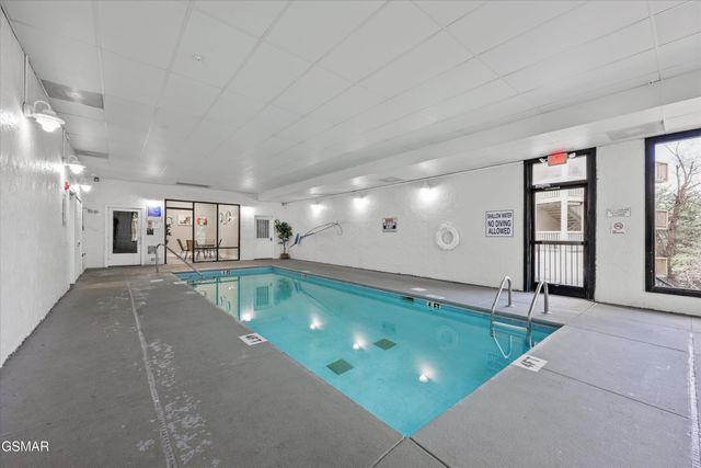 830 Golf View Boulevard, Pigeon Forge, TN 37863