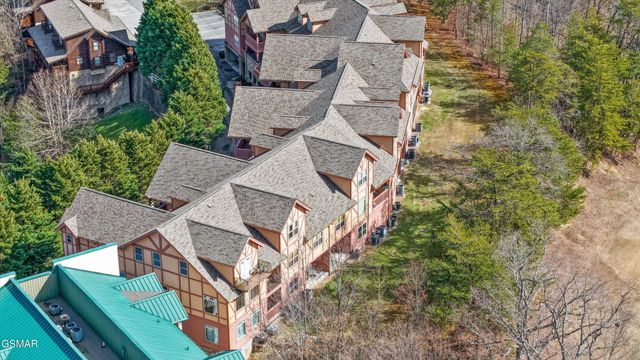 830 Golf View Boulevard, Pigeon Forge, TN 37863