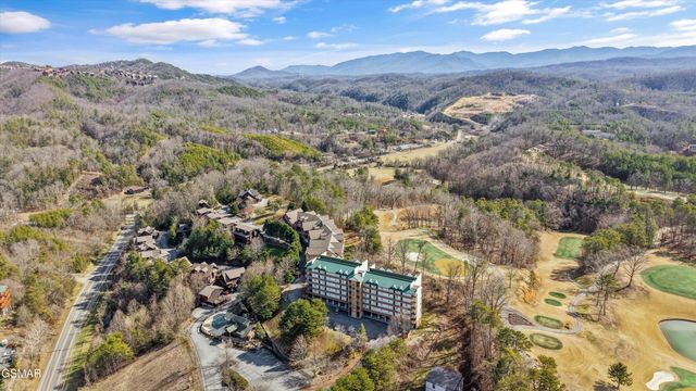 830 Golf View Boulevard, Pigeon Forge, TN 37863