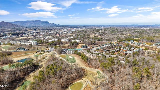 830 Golf View Boulevard, Pigeon Forge, TN 37863