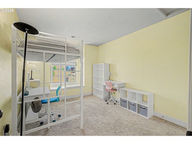 17858 Sw RICHARD Ct, Beaverton, OR 97007