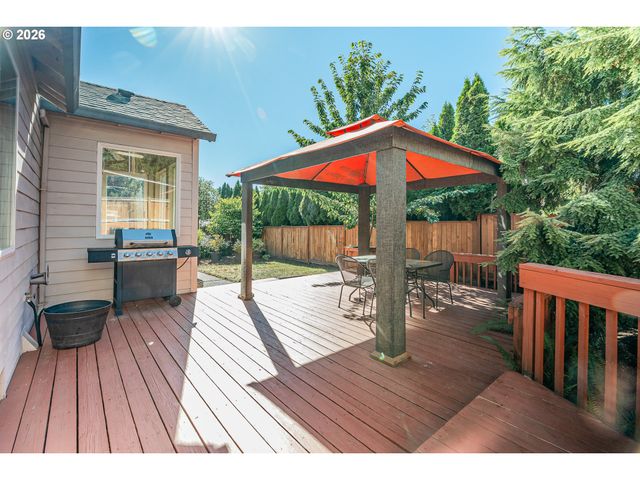17858 Sw RICHARD Ct, Beaverton, OR 97007