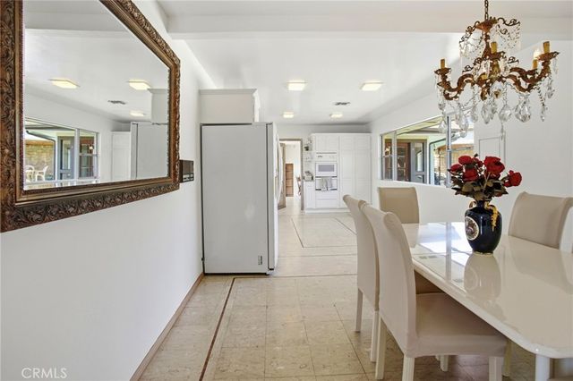 8525 Mcconnell, Los Angeles, CA 90045