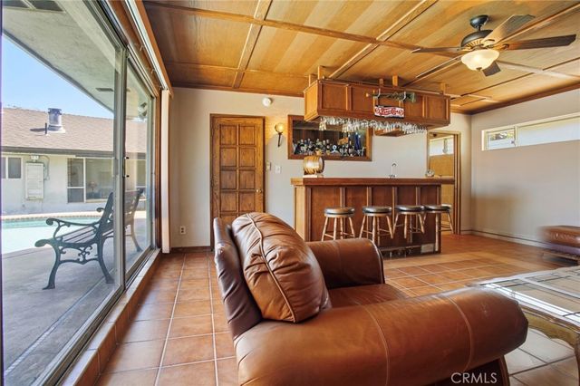 8525 Mcconnell, Los Angeles, CA 90045