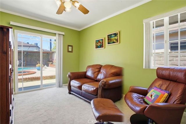 8525 Mcconnell, Los Angeles, CA 90045