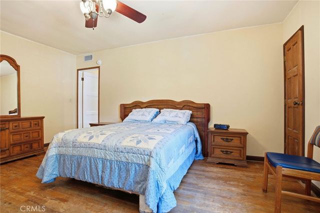 8525 Mcconnell, Los Angeles, CA 90045