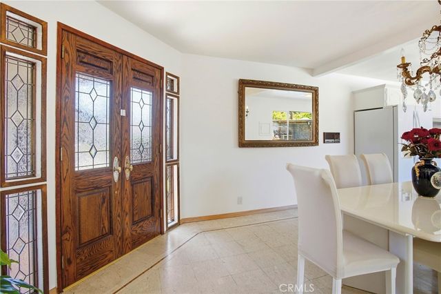 8525 Mcconnell, Los Angeles, CA 90045