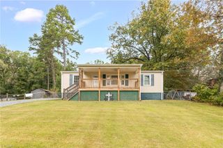 106 Kincemac Drive, Thomasville, NC 27360