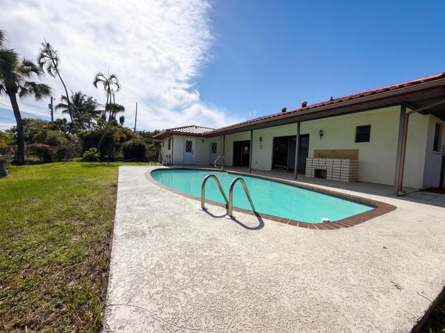 2026 Mark Drive, Lake Worth, FL 33461