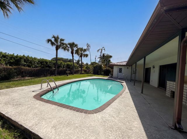 2026 Mark Drive, Lake Worth, FL 33461