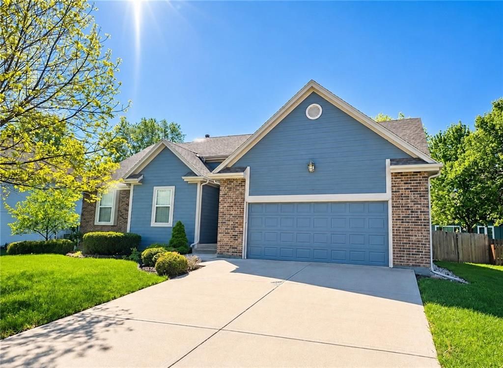 18173 W 157th Street, Olathe, KS 66062