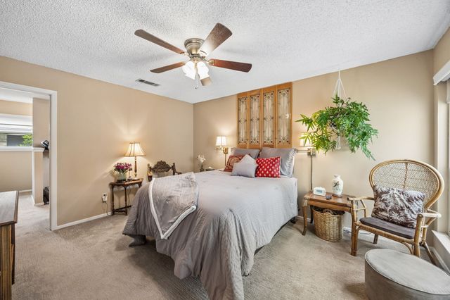 2709 Hedgeway Drive, Arlington, TX 76016