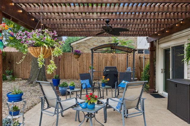 2709 Hedgeway Drive, Arlington, TX 76016