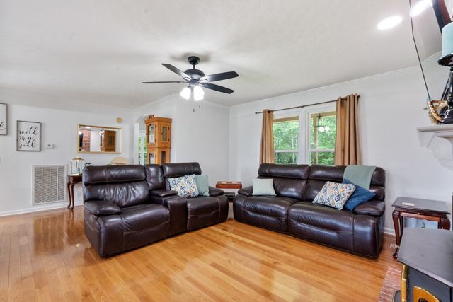 7120 Boone St, Fairview, TN 37062