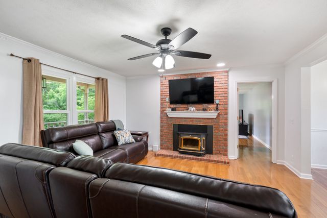 7120 Boone St, Fairview, TN 37062