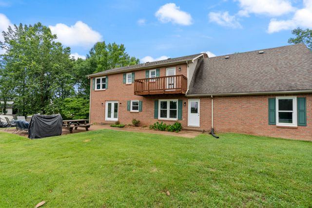 7120 Boone St, Fairview, TN 37062