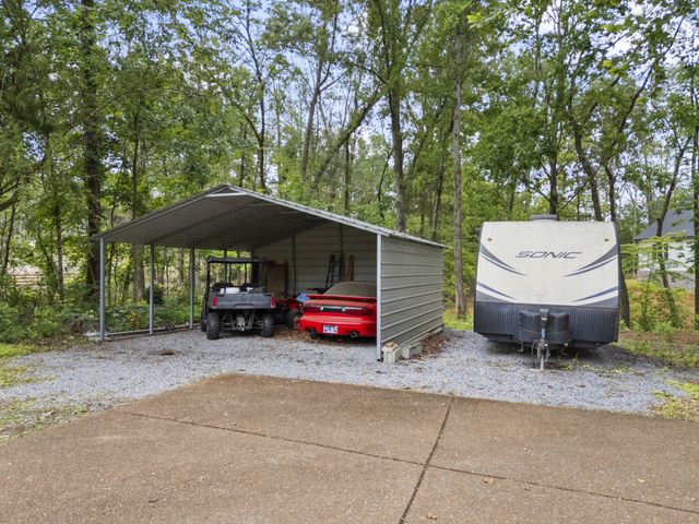 7120 Boone St, Fairview, TN 37062