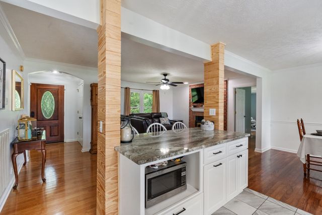 7120 Boone St, Fairview, TN 37062